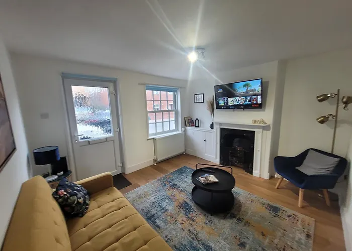 Little Oaks House - A Boutique And Cosy House In Colchester By Catchpole Stays